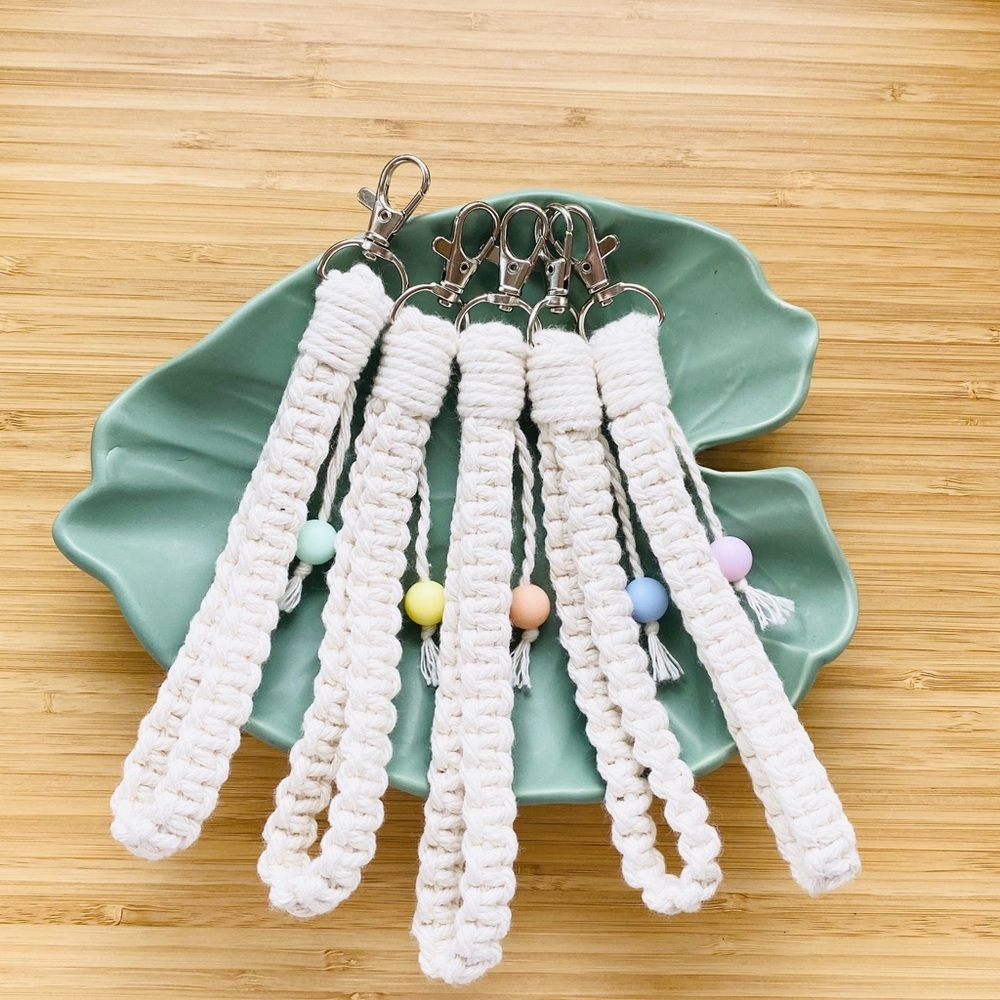 Macrame Wristlet - Picture 3 of 4